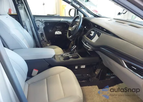 2022 Cadillac Xt4 Fwd Luxury from USA, damaged, VIN 1GYAZAR47NF112170